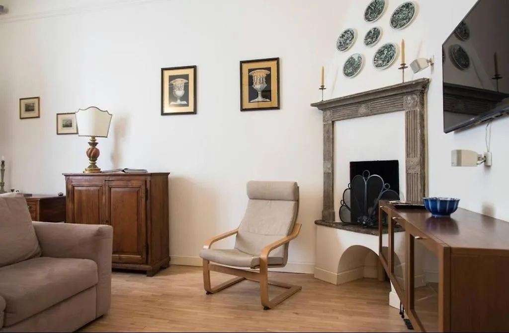 Joivy Classic Flat Near Basilica Di Sant'Ambrogio Apartment Milan Italy