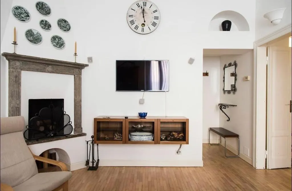 Joivy Classic Flat Near Basilica Di Sant'Ambrogio Apartment Milan 0*,  Italy